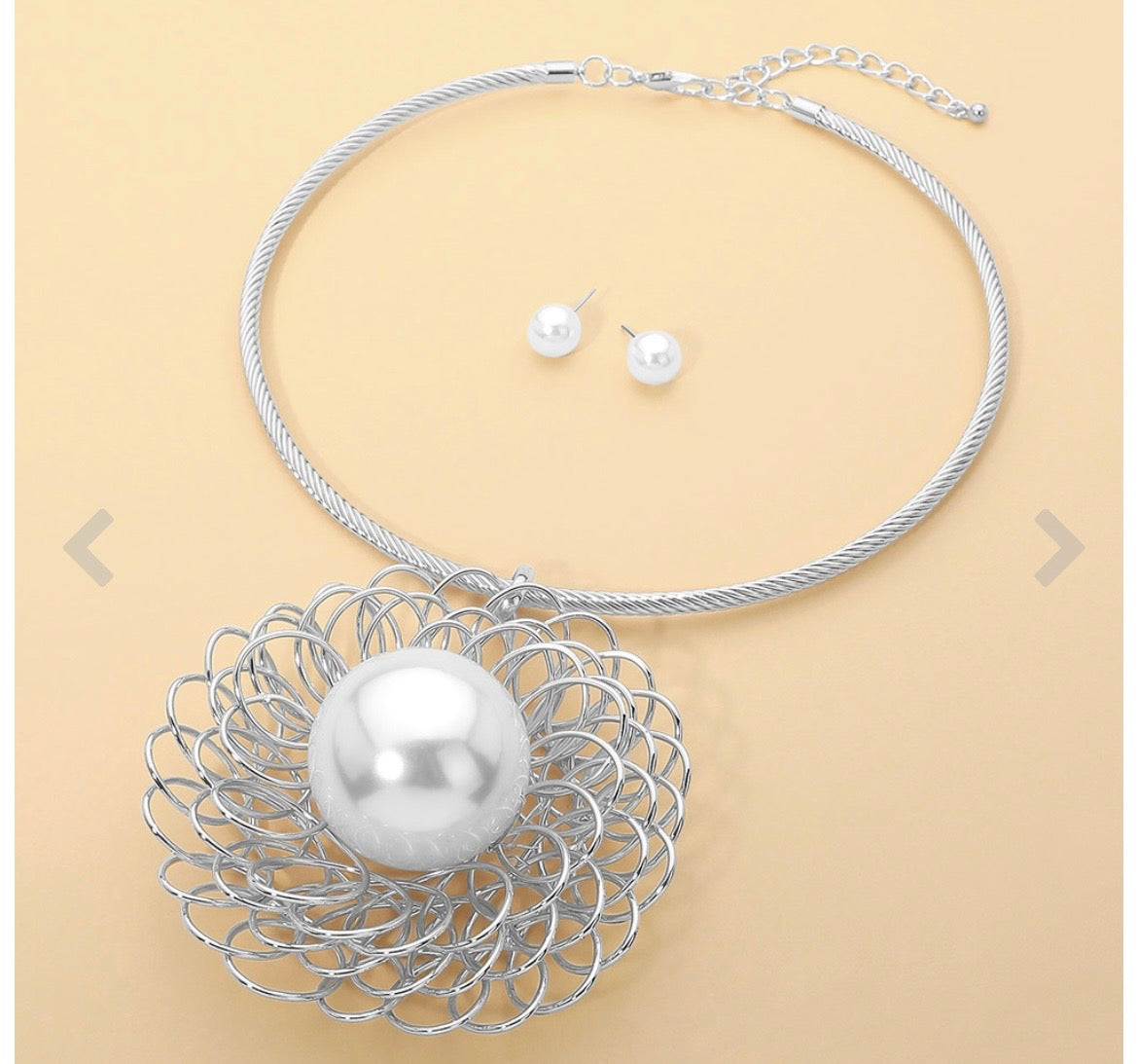 Pearl Me Necklace Set