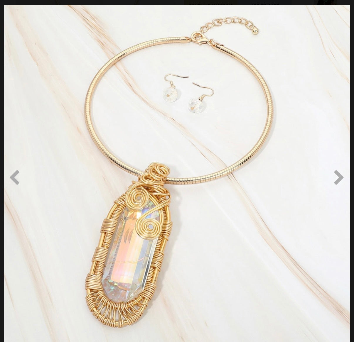 Tiara Golden Bling Necklace Set