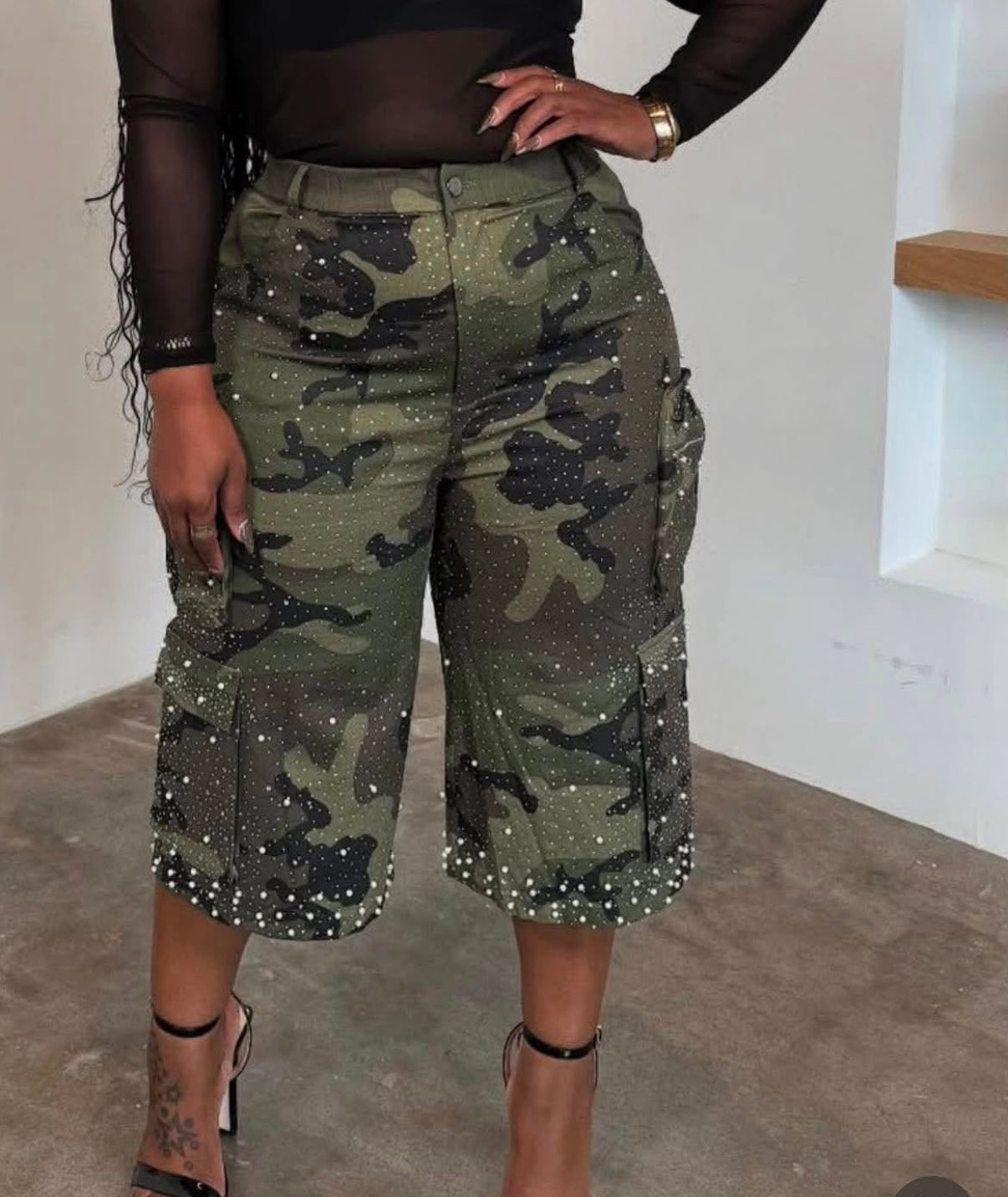 Exquisite Camo Cargo Shorts