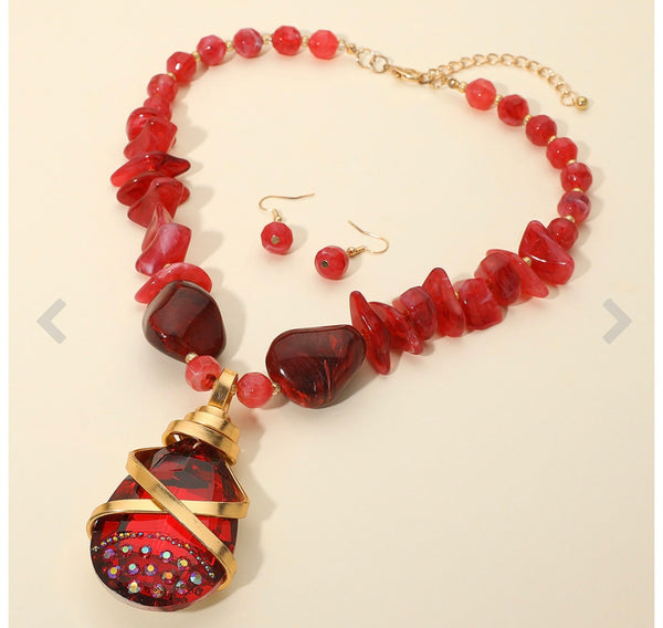 Blinging Red Necklace